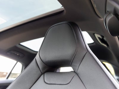 2026 Porsche Panamera Panamera 4