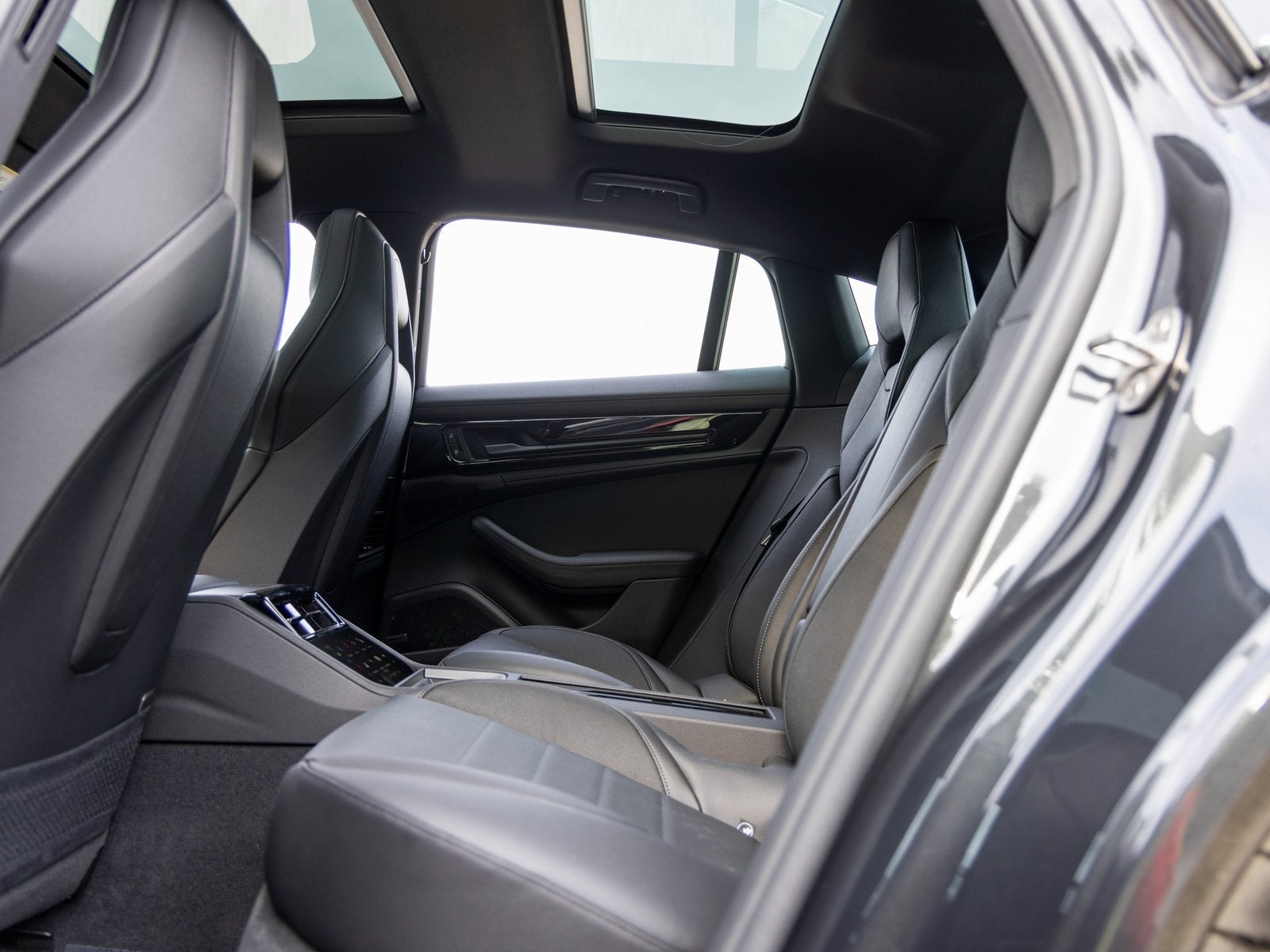 2026 Porsche Panamera Panamera 4