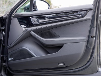 2026 Porsche Panamera Panamera 4