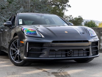 2026 Porsche Panamera Panamera 4