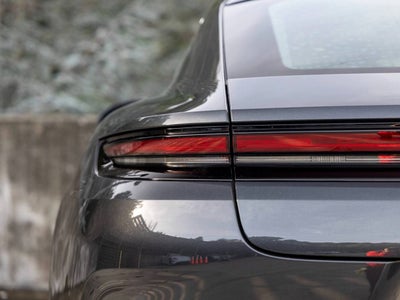 2026 Porsche Panamera Panamera 4