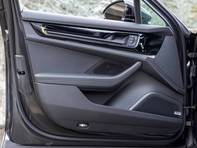 2026 Porsche Panamera Panamera 4