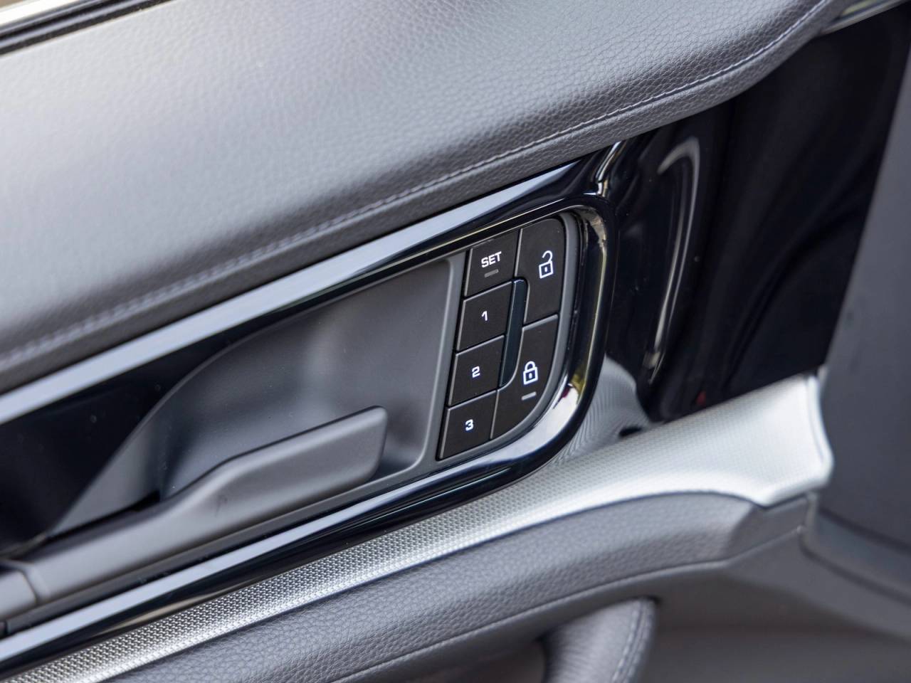 2026 Porsche Panamera Panamera 4