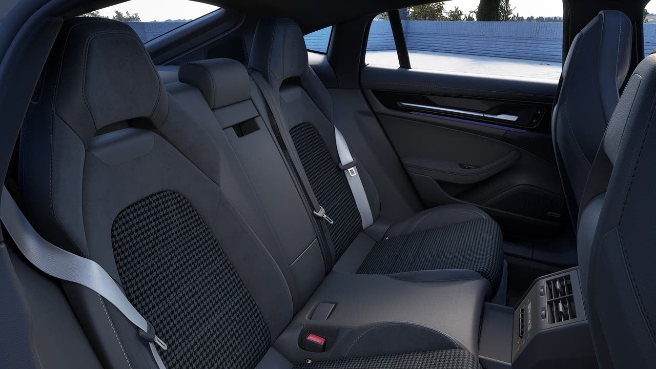 2026 Porsche Panamera Panamera 4