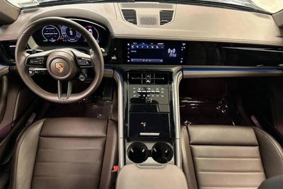 2025 Porsche Panamera Panamera