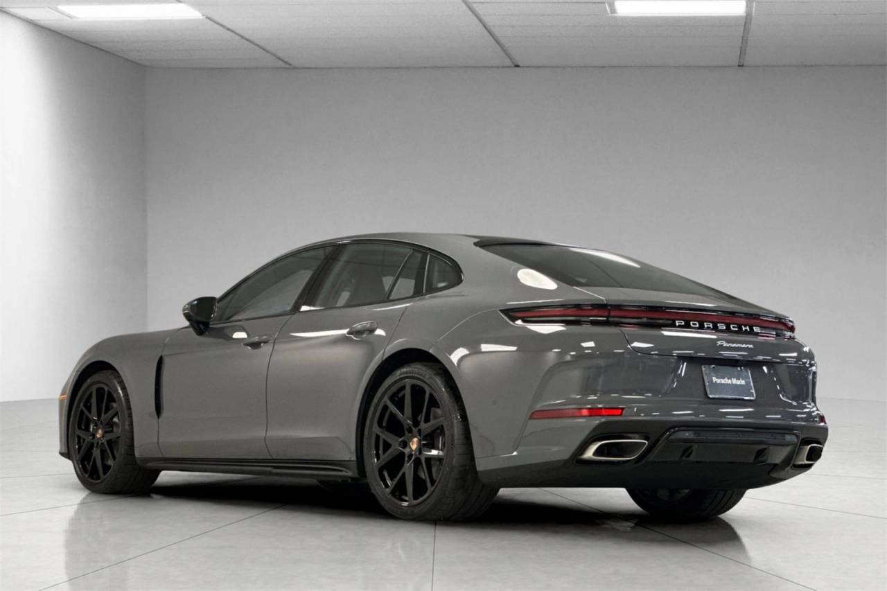 2025 Porsche Panamera Panamera