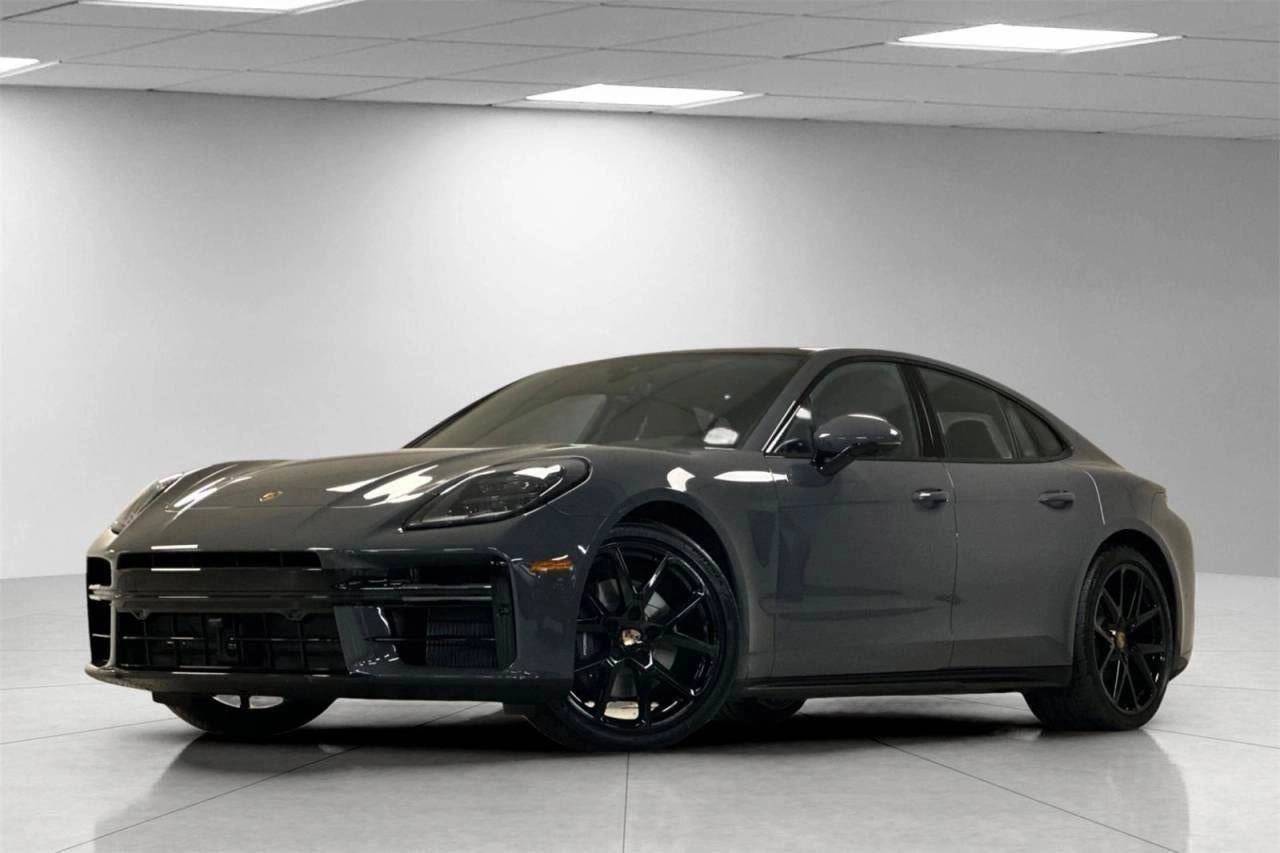 2025 Porsche Panamera Panamera