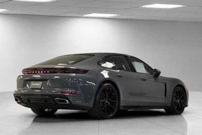 2025 Porsche Panamera Panamera
