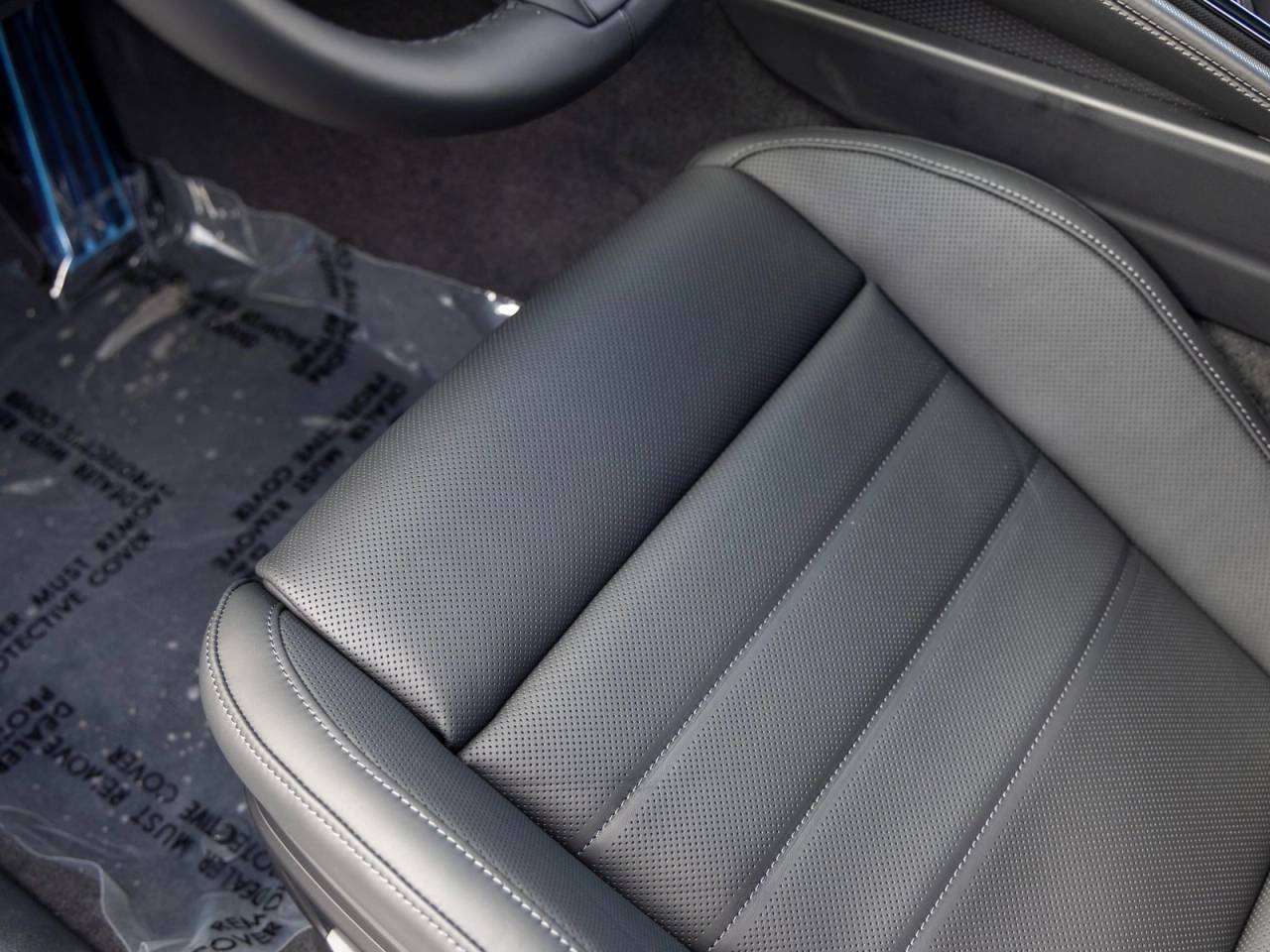 2026 Porsche Panamera Panamera 4