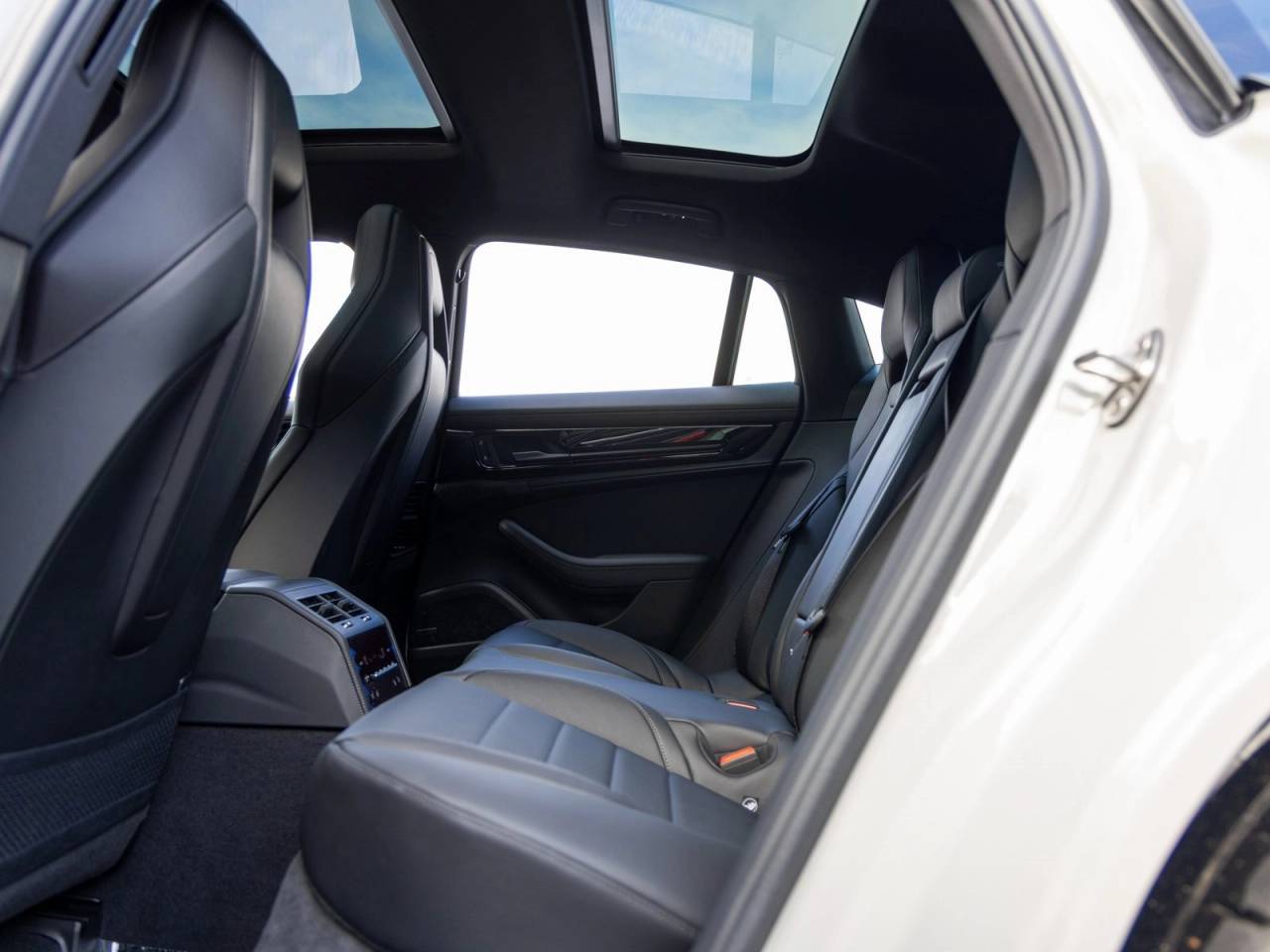 2026 Porsche Panamera Panamera 4