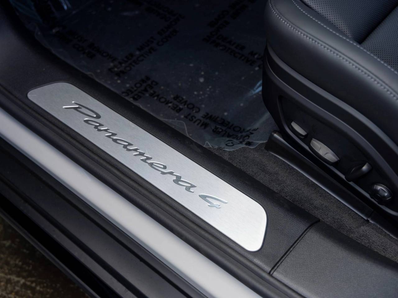 2026 Porsche Panamera Panamera 4