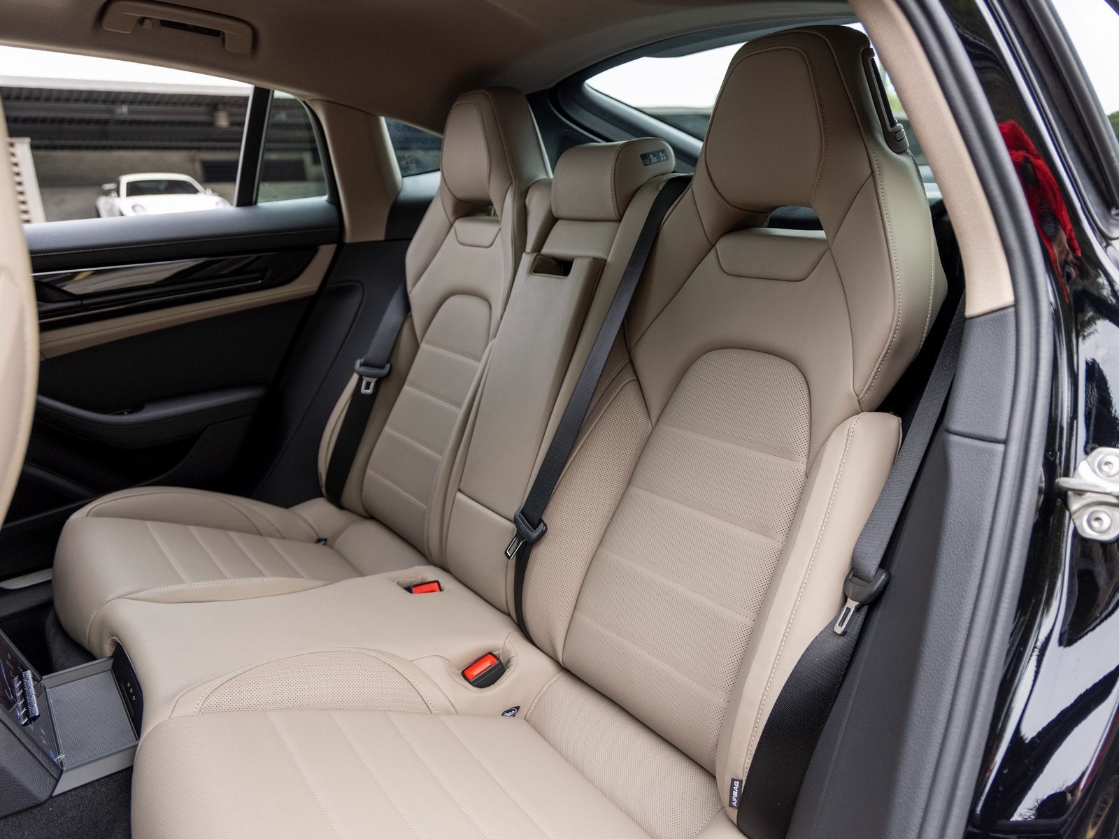 2025 Porsche Panamera Panamera