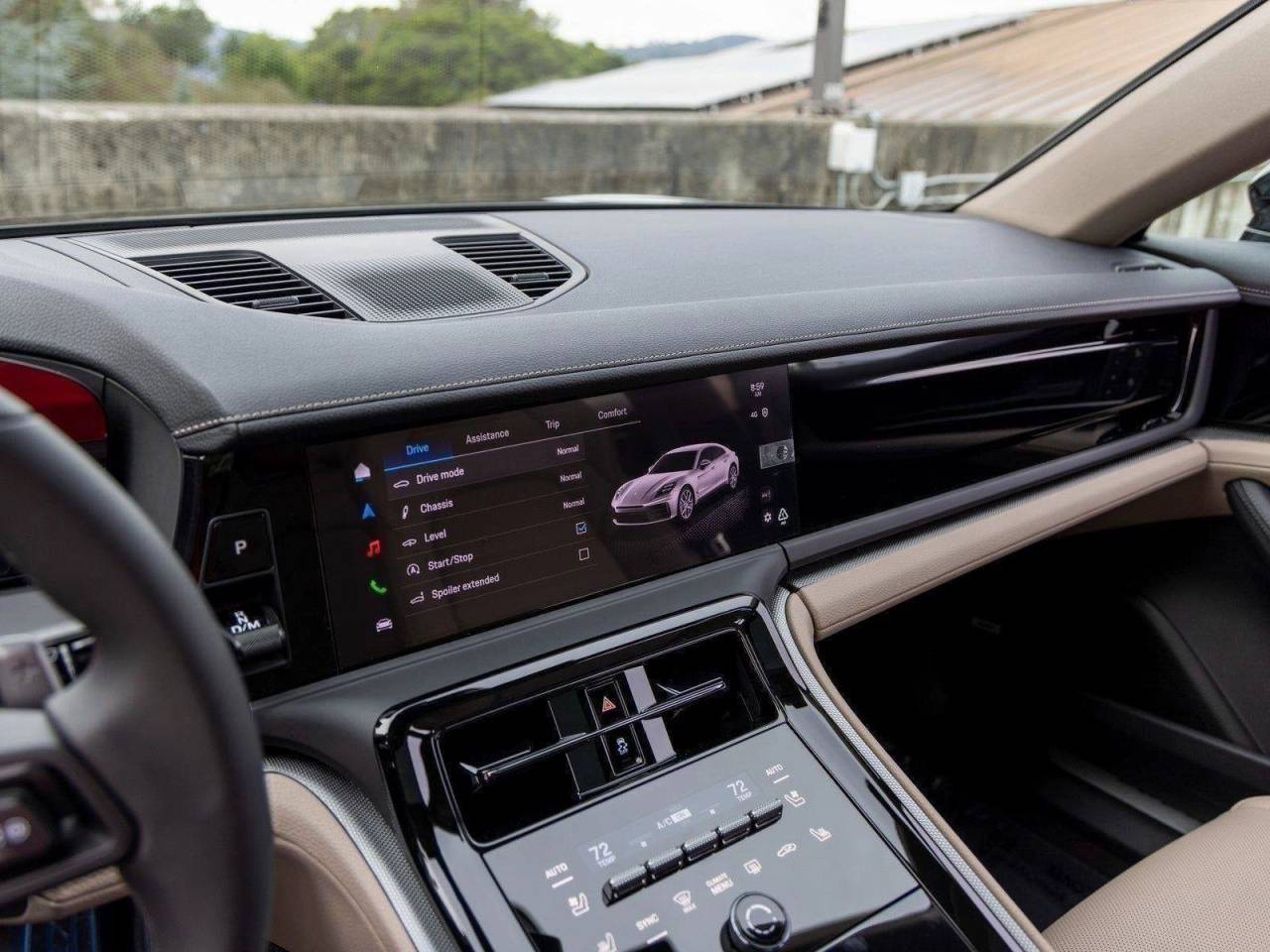 2025 Porsche Panamera Panamera