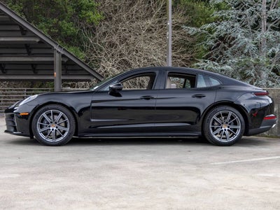 2025 Porsche Panamera Panamera