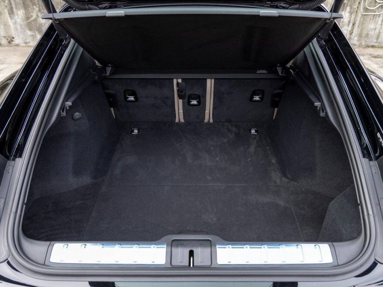 2025 Porsche Panamera Panamera