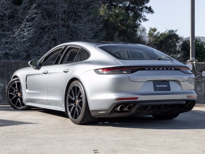 2022 Porsche Panamera Panamera 4S