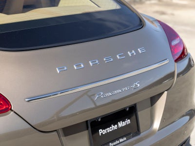 2012 Porsche Panamera Panamera 4S