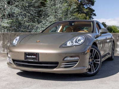 2012 Porsche Panamera Panamera 4S