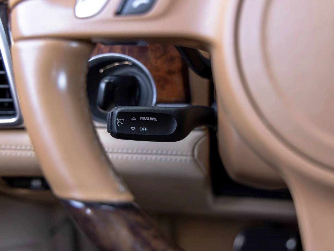 2012 Porsche Panamera Panamera 4S