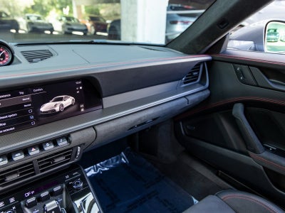 2025 Porsche 911 911 Carrera GTS