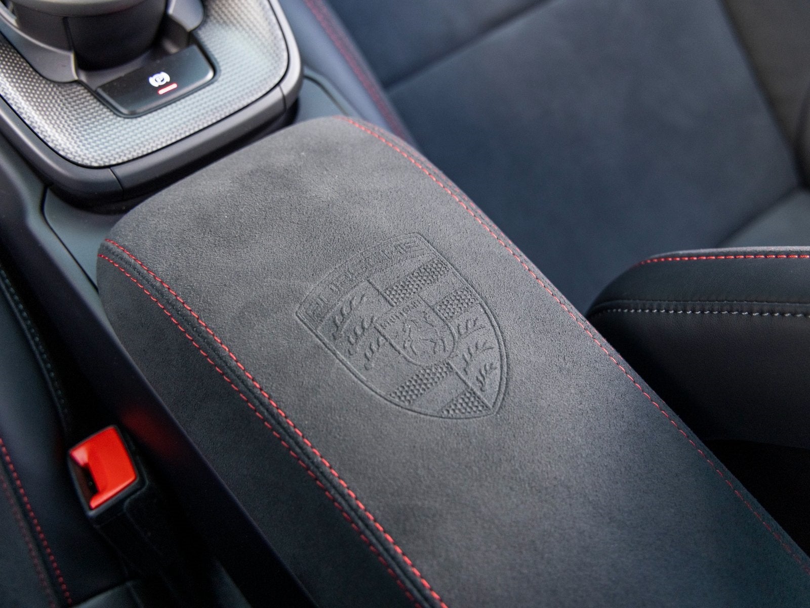 2025 Porsche 911 911 Carrera GTS