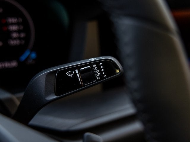 2025 Porsche 911 Carrera 4 GTS
