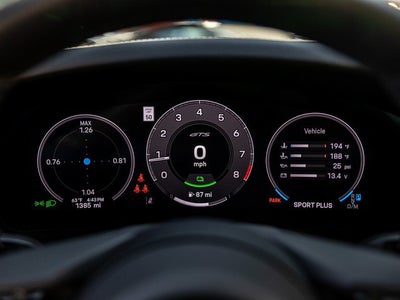 2025 Porsche 911 Carrera 4 GTS
