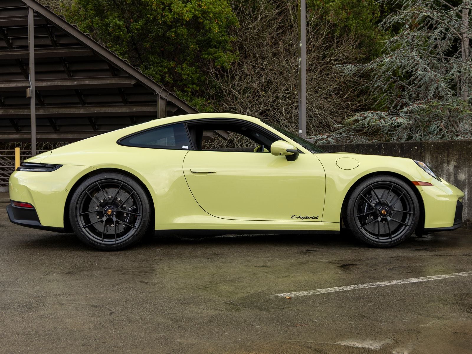 2025 Porsche 911 911 Carrera GTS