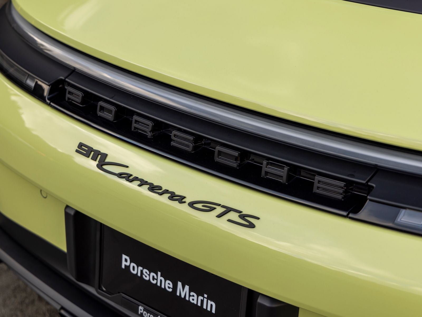 2025 Porsche 911 911 Carrera GTS