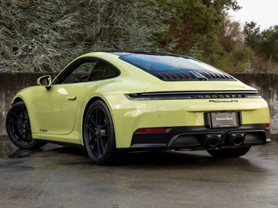 2025 Porsche 911 911 Carrera GTS