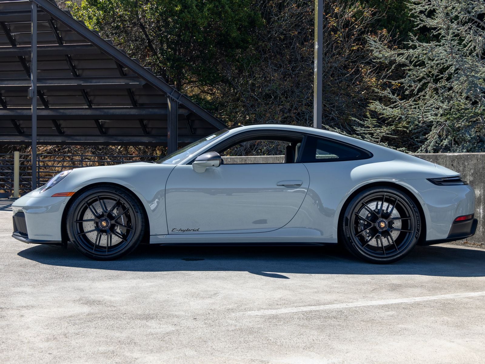2025 Porsche 911 911 Carrera 4 GTS
