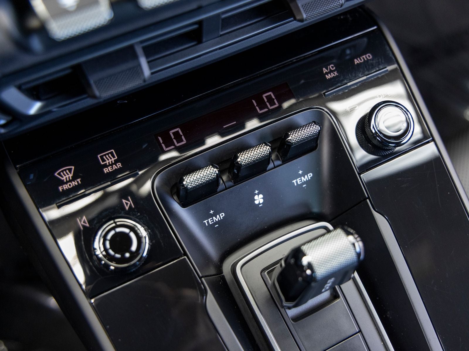 2024 Porsche 911 911 Carrera GTS (MY24)