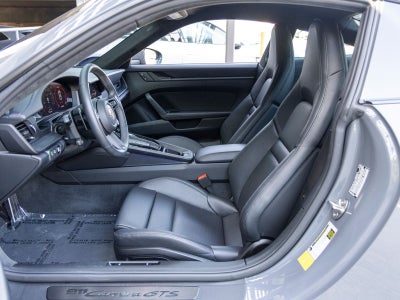 2025 Porsche 911 911 Carrera GTS