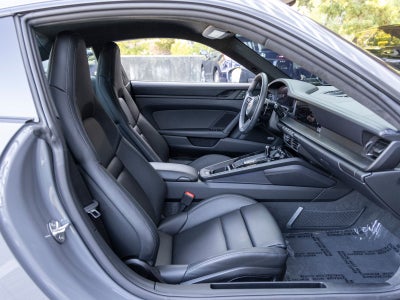 2025 Porsche 911 911 Carrera GTS