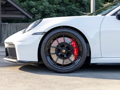 2025 Porsche 911 911 Carrera 4 GTS