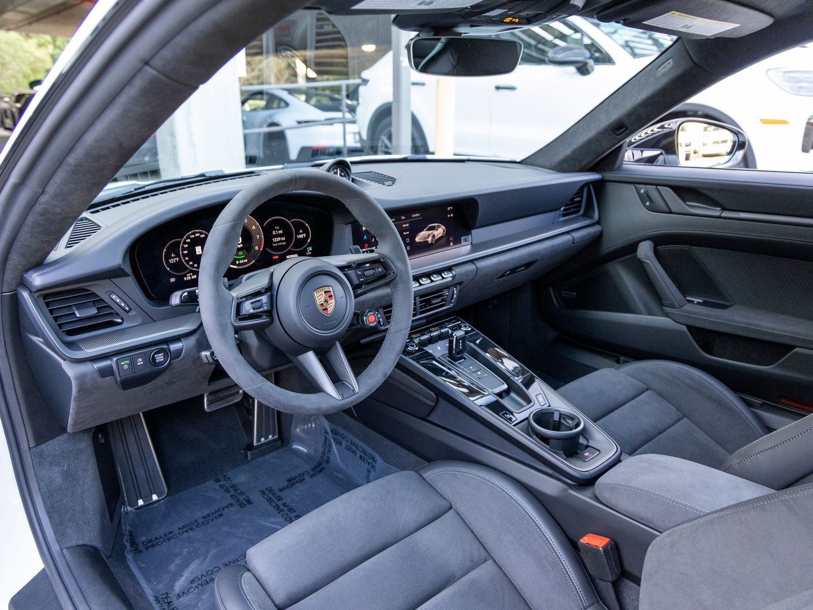 2025 Porsche 911 911 Carrera 4 GTS