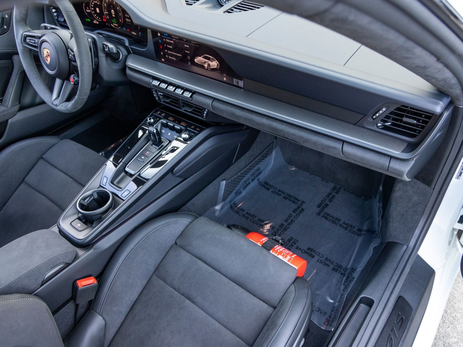 2025 Porsche 911 911 Carrera 4 GTS