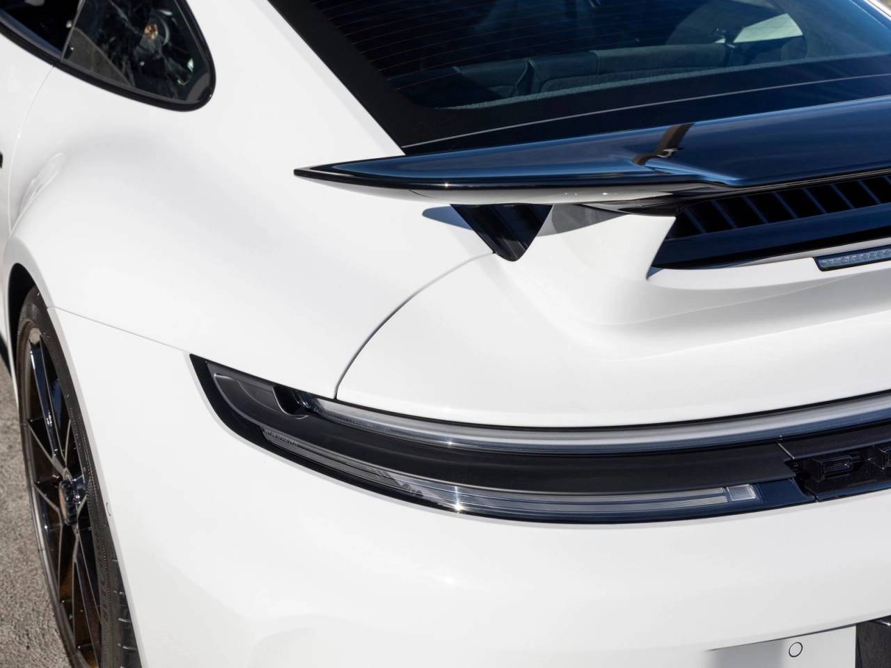 2025 Porsche 911 911 Carrera 4 GTS