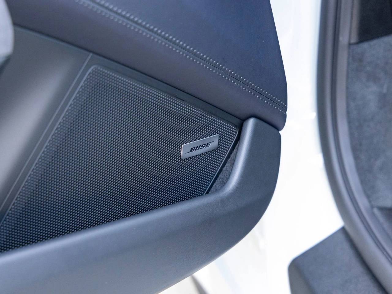 2025 Porsche 911 911 Carrera 4 GTS