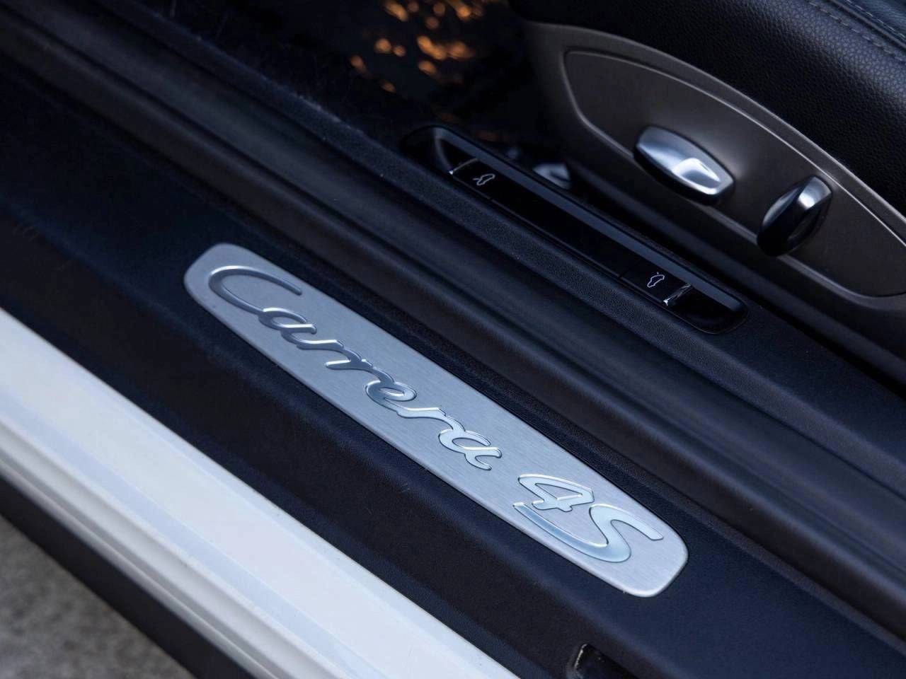 2019 Porsche 911 911 Carrera 4S