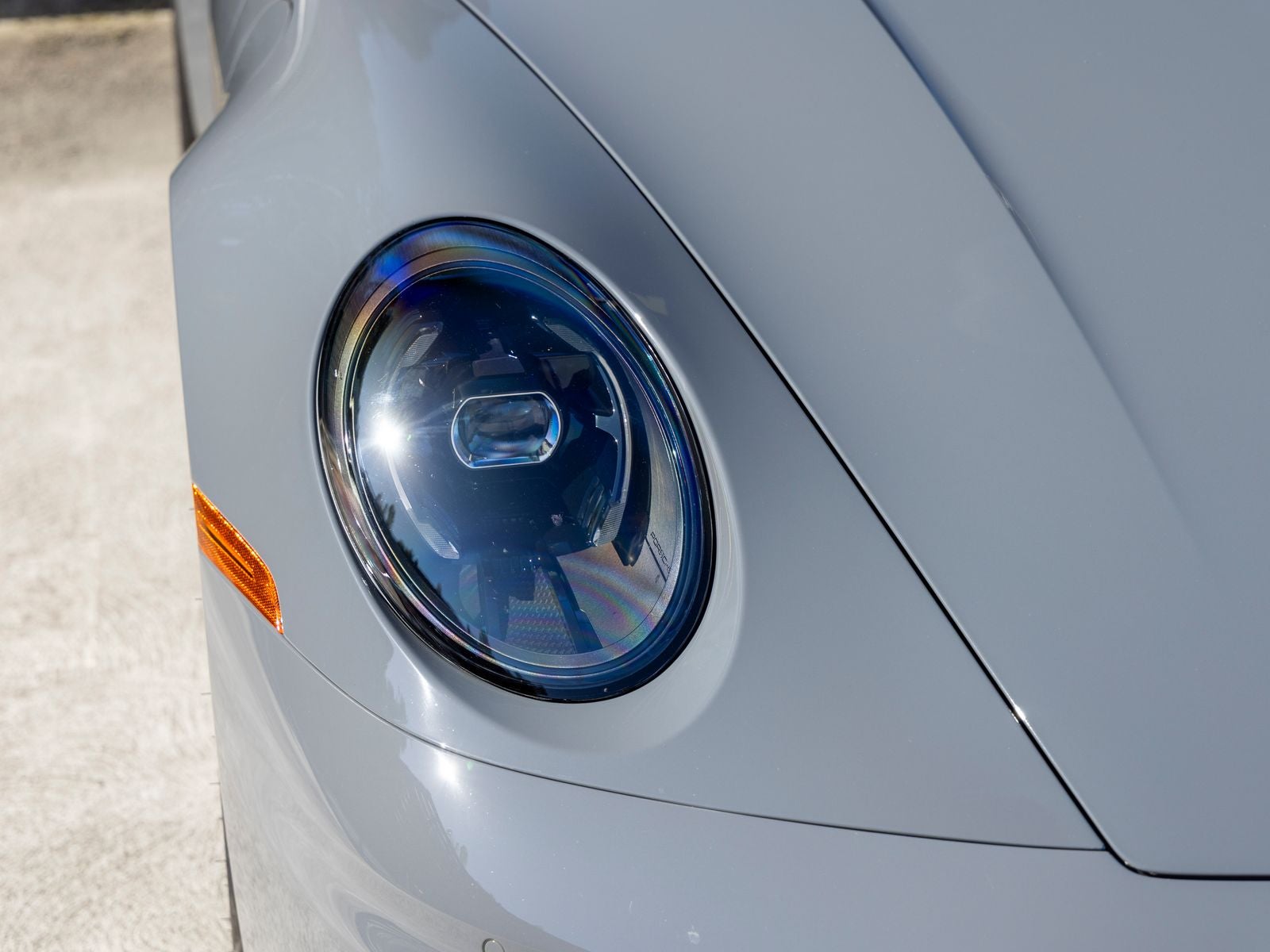 2025 Porsche 911 911 Carrera 4 GTS