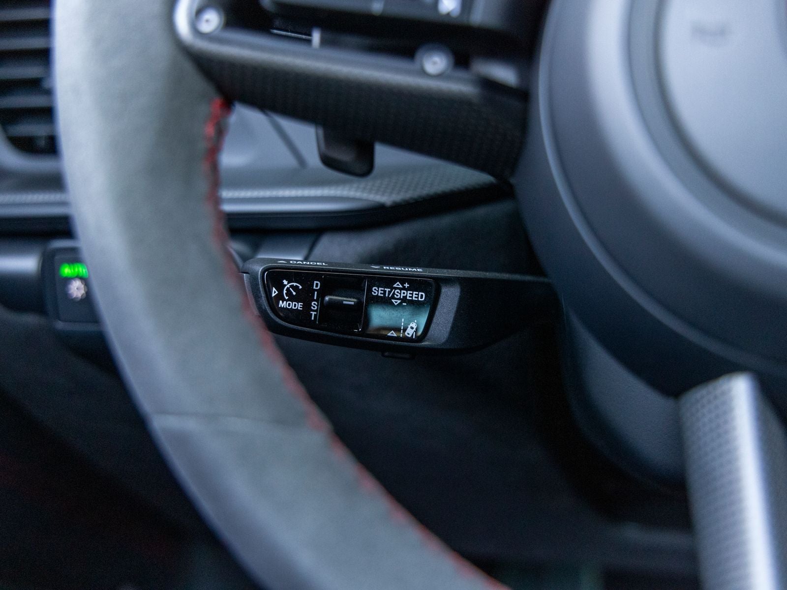 2025 Porsche 911 911 Carrera 4 GTS