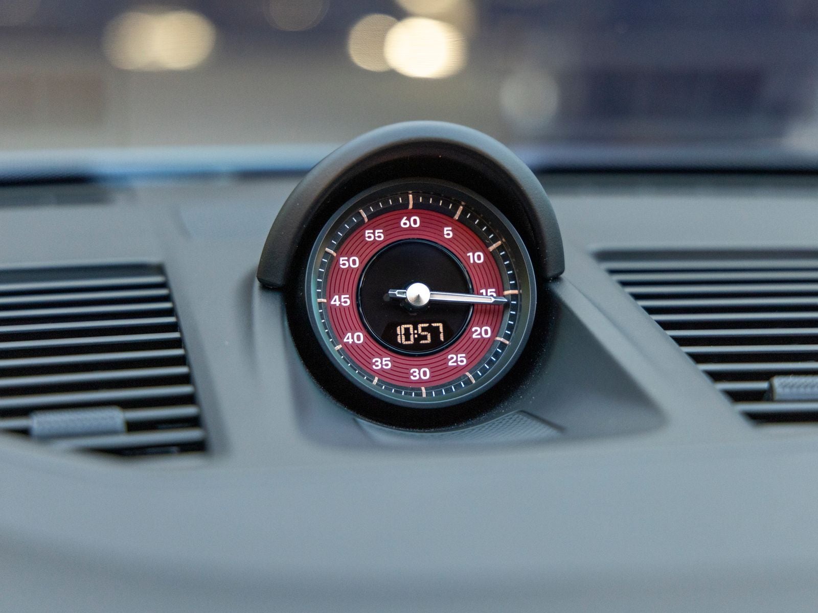 2025 Porsche 911 911 Carrera 4 GTS