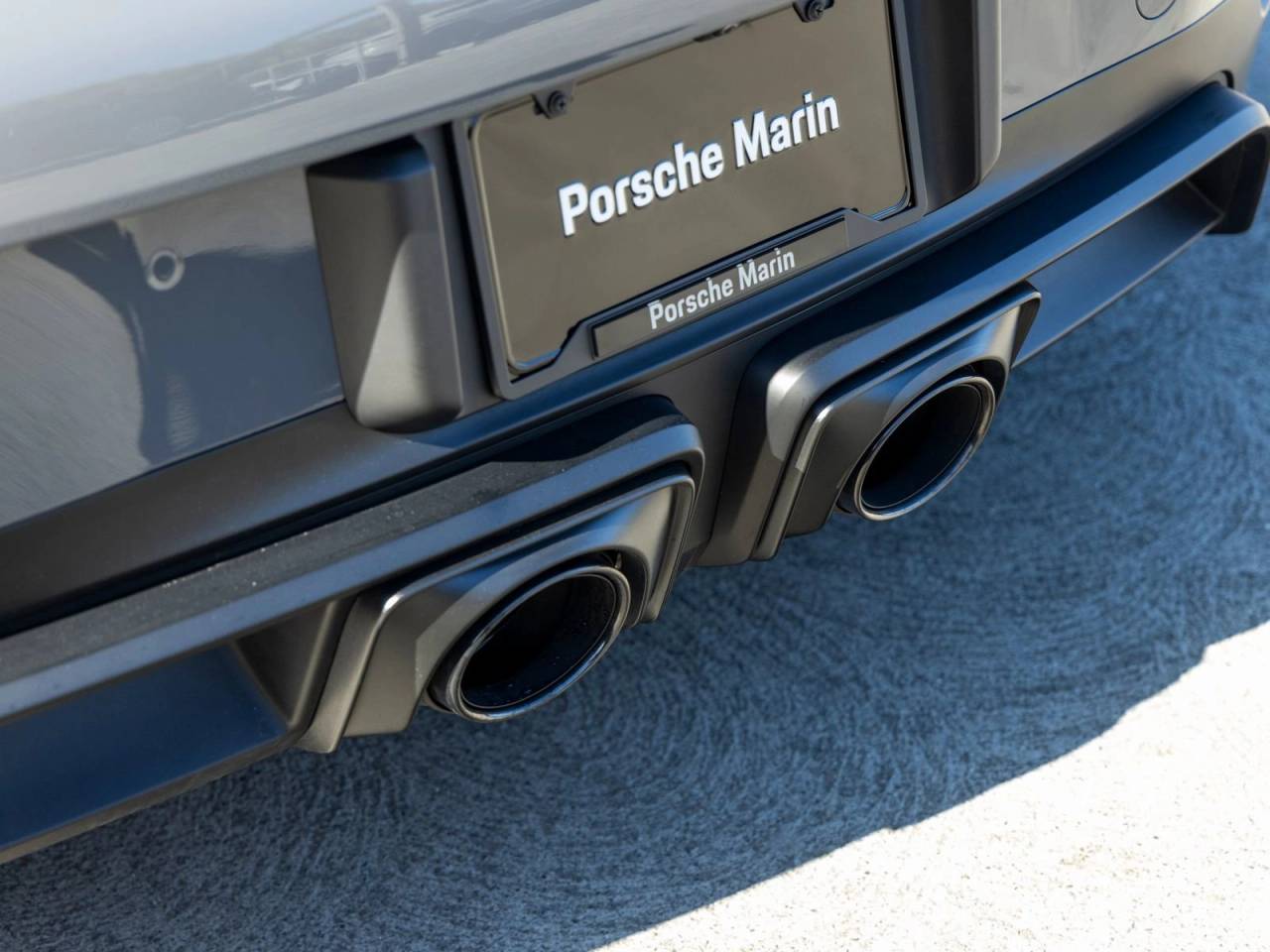 2025 Porsche 911 911 Carrera 4 GTS