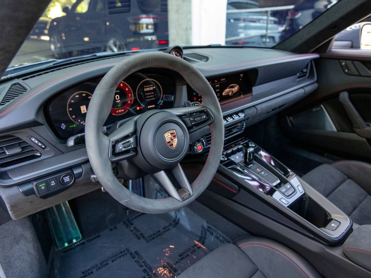 2025 Porsche 911 911 Carrera 4 GTS