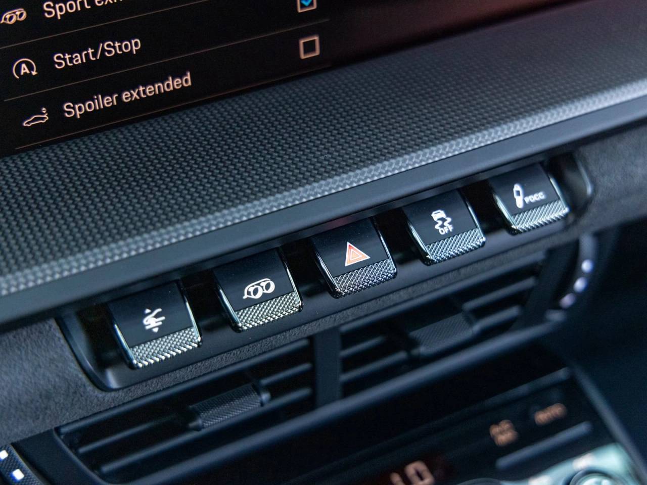 2025 Porsche 911 911 Carrera 4 GTS