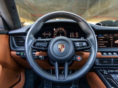 2025 Porsche 911 911 Carrera GTS