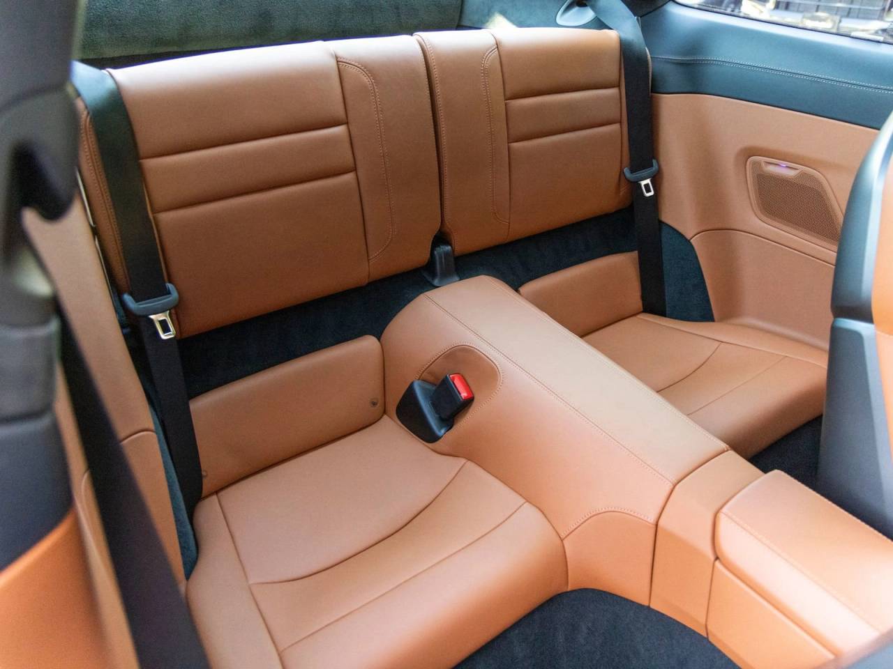 2025 Porsche 911 911 Carrera GTS