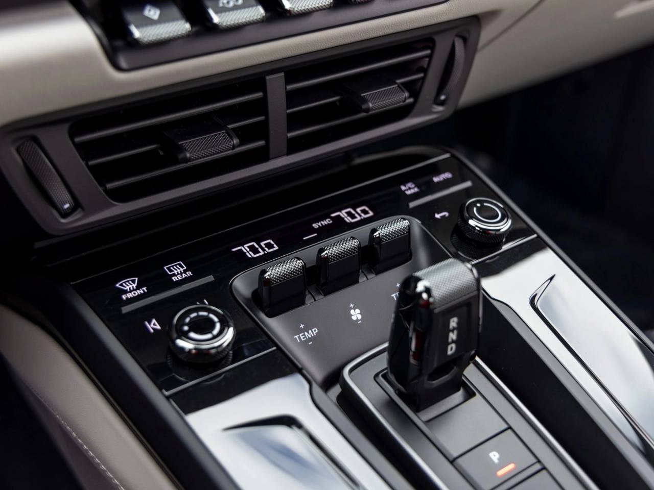 2026 Porsche 911 911 Carrera 4 GTS