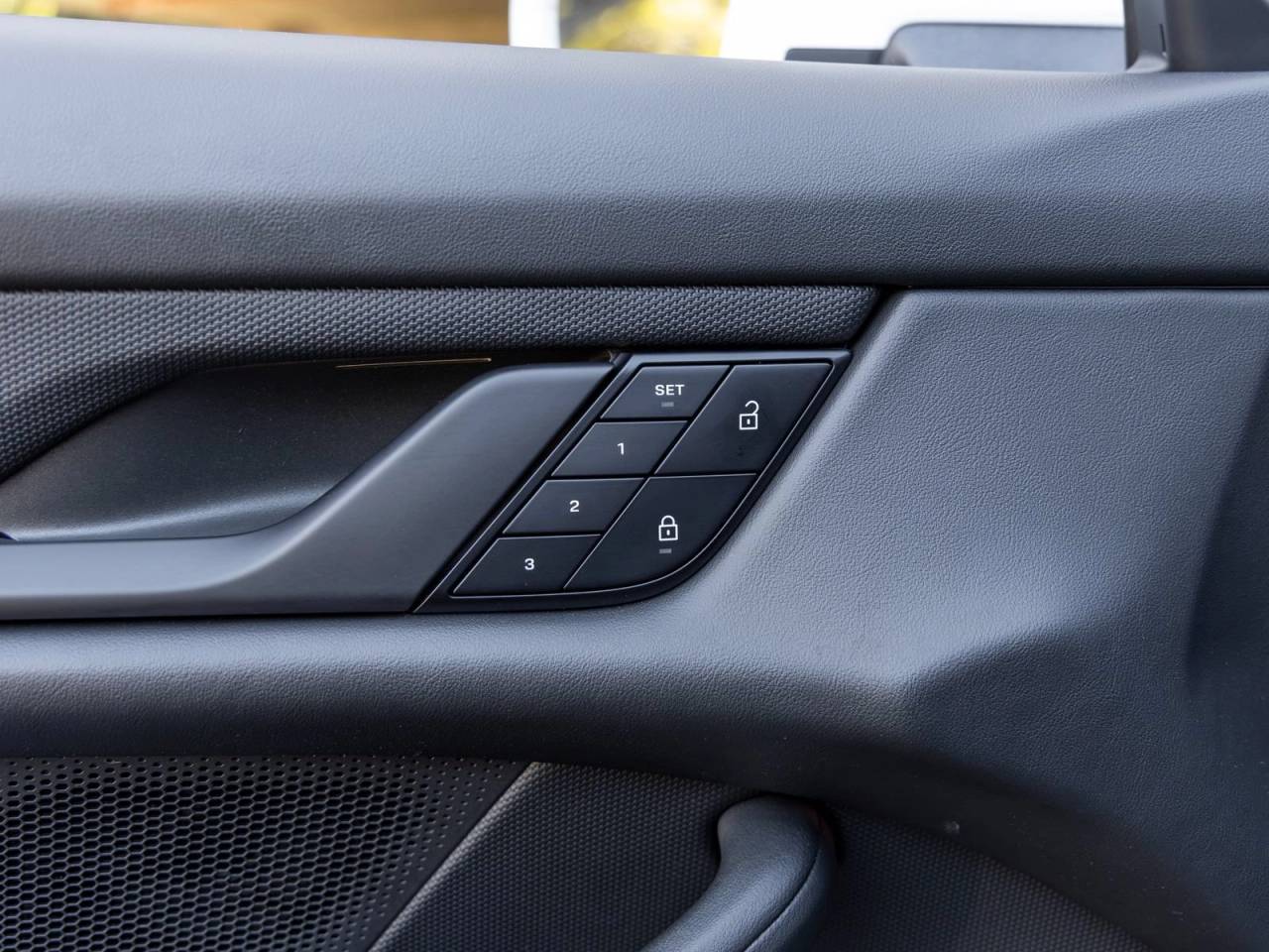 2024 Porsche Taycan Taycan 4S